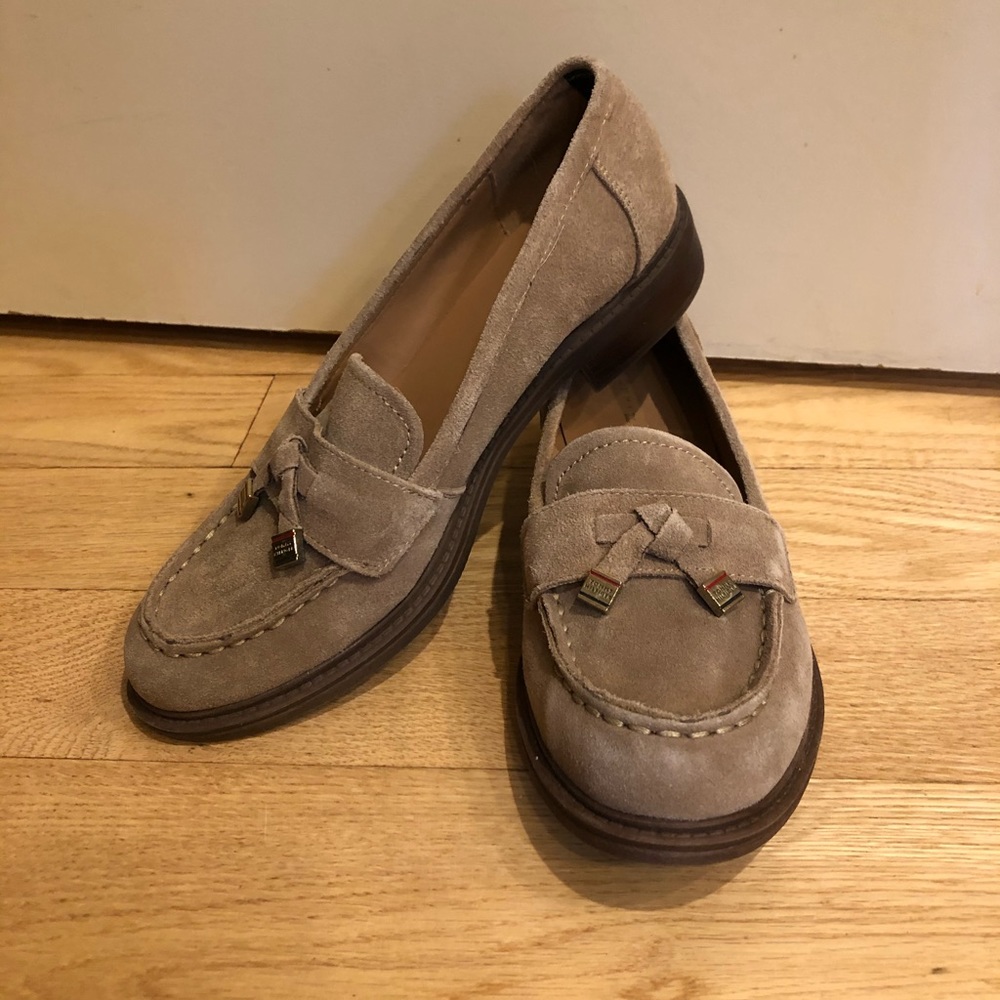 Women’s Tommy Hilfiger Taupe Suede shoes